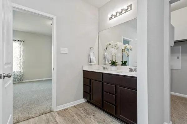 $2,200 | 2072 Port Ellen Drive, Round Rock, TX 78664