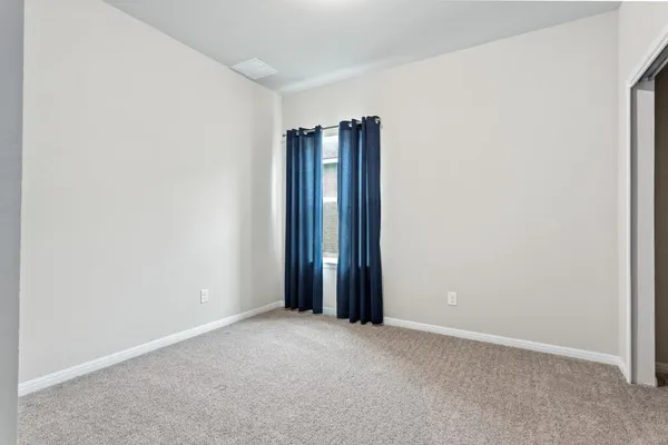 $2,200 | 2072 Port Ellen Drive, Round Rock, TX 78664