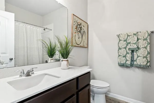 $2,200 | 2072 Port Ellen Drive, Round Rock, TX 78664