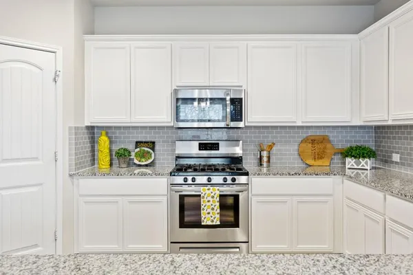 $2,200 | 2072 Port Ellen Drive, Round Rock, TX 78664