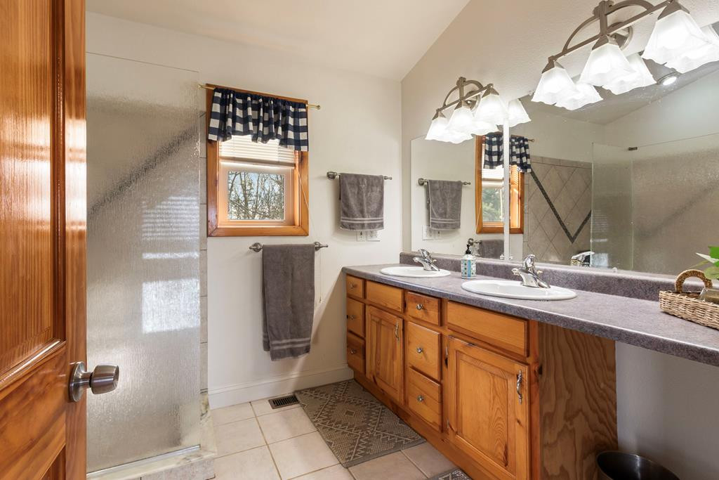 981 Sunset Lane Murphy, NC 28906 - Photo 33 of 64