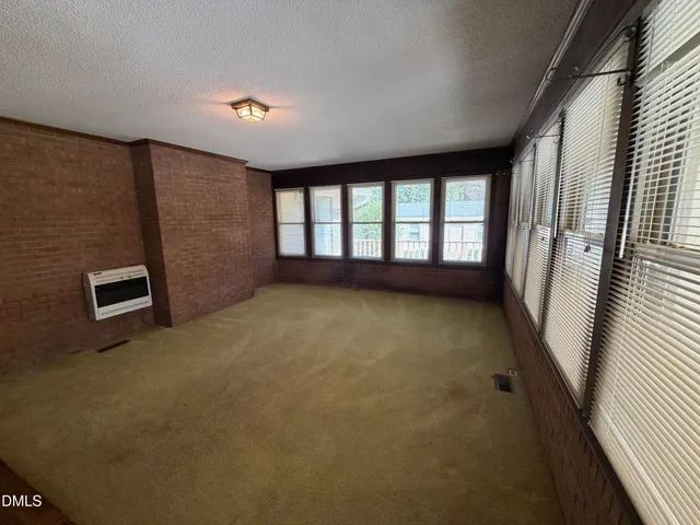 $299,000 | 2248 West 3rd Street, Siler City, NC 27344