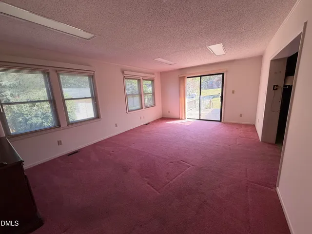 $299,000 | 2248 West 3rd Street, Siler City, NC 27344