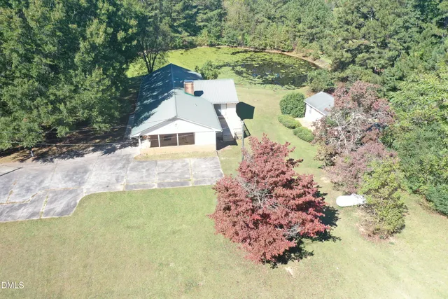 $299,000 | 2248 West 3rd Street, Siler City, NC 27344