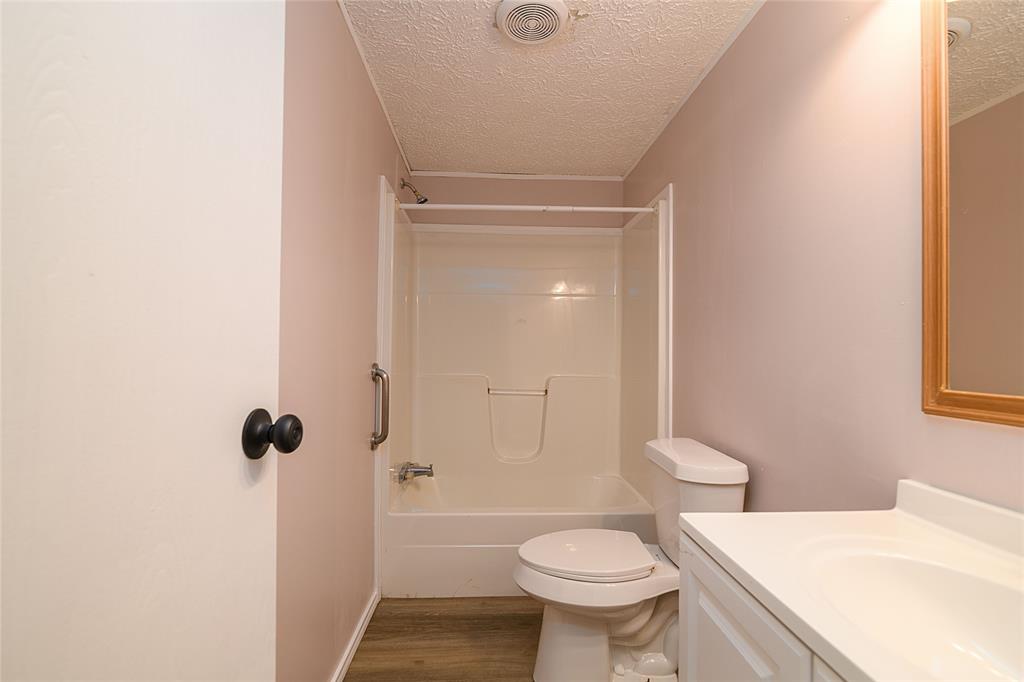 324 Destiny Lane Keatchie, LA 71046 - Photo 16 of 19 Hall bathroom