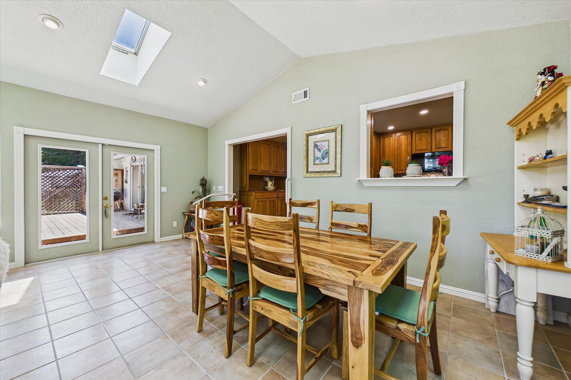2105 Hurst Road Eureka, CA 95503 - Photo 22 of 54