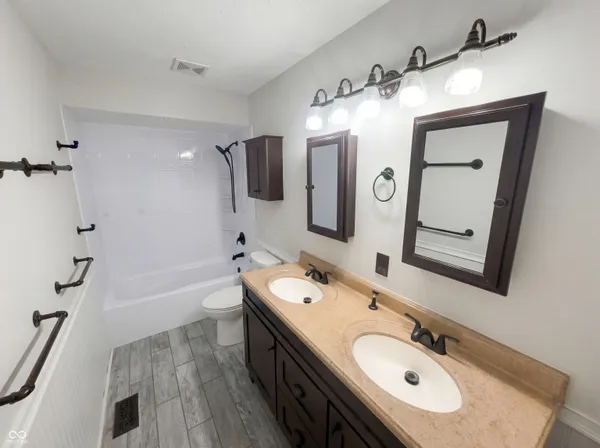 $510,000 | 12825 Clifford Circle, Carmel, IN 46032