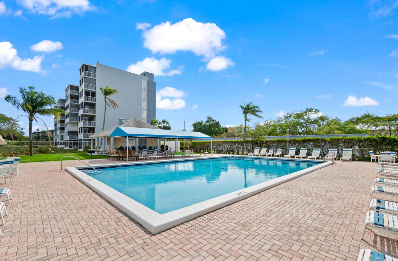 5500 Northwest 2nd Avenue, Unit 414 Boca Raton, FL 33487 - Photo 32 of 38 IMG_8474