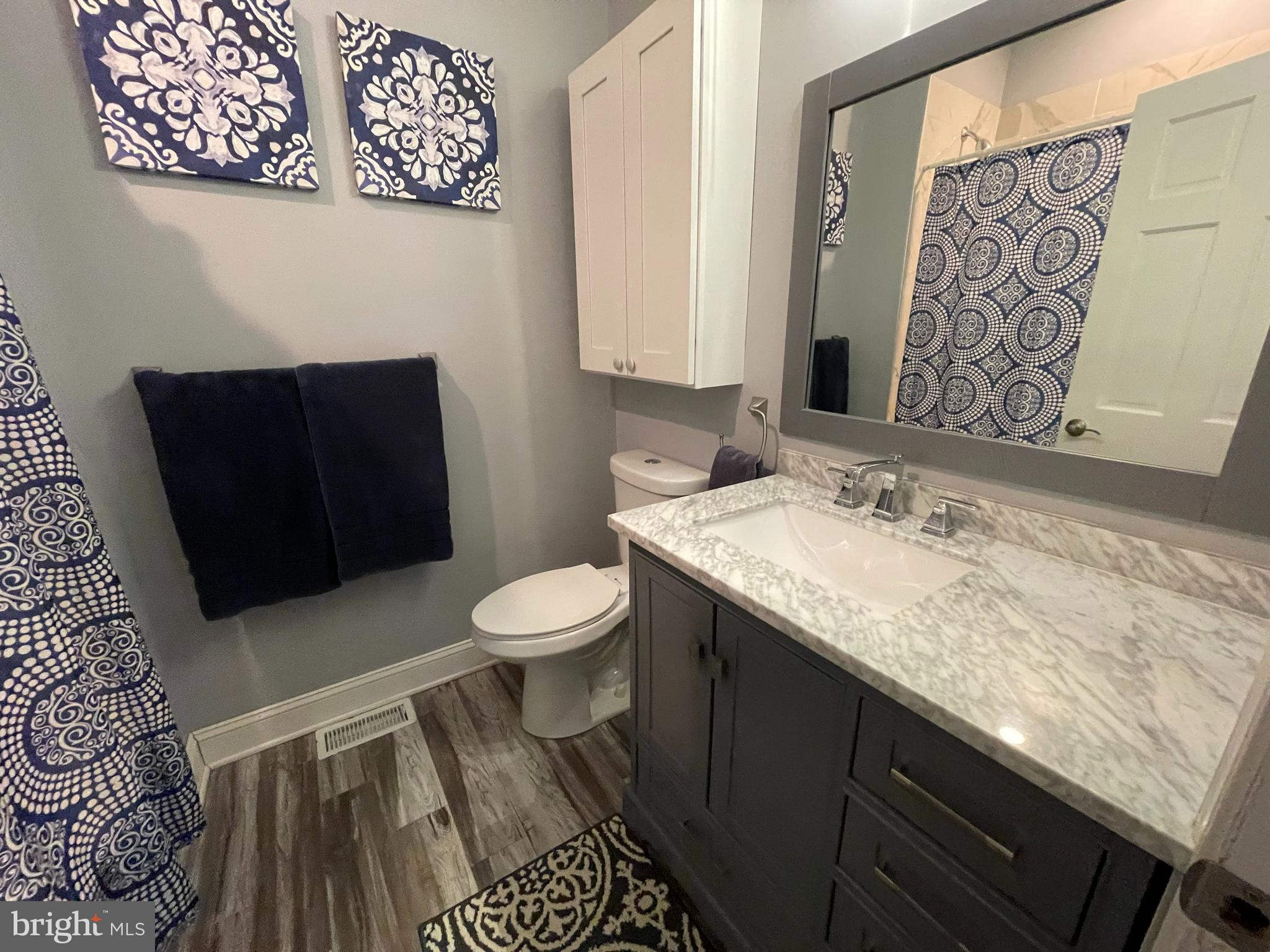 383 Keats Road Huntingdon Valley, PA 19006 - Photo 72 of 93 Hall Bathroom