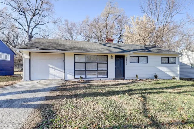 $165,000 | 10800 Ewing Avenue, Kansas City, MO 64134