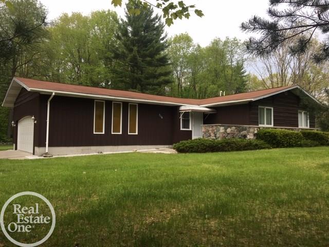 7116 Bryce Road North Street, MI 48049 - Photo 1 of 61 31381282.JPG