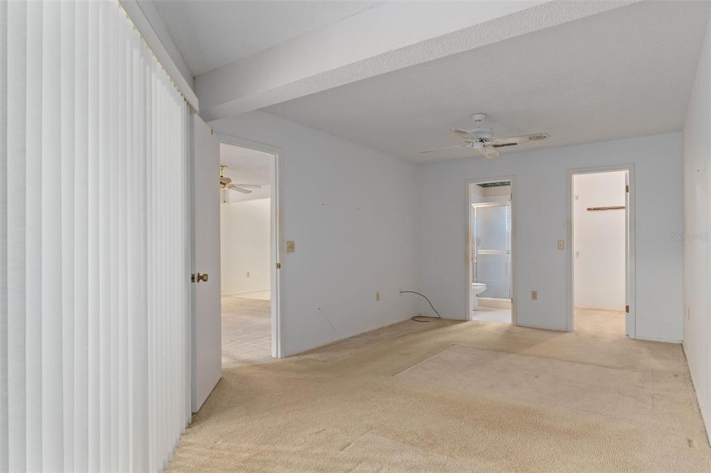 9474 Nakoma Way, Unit E Weeki Wachee, FL 34613 - Photo 16 of 31