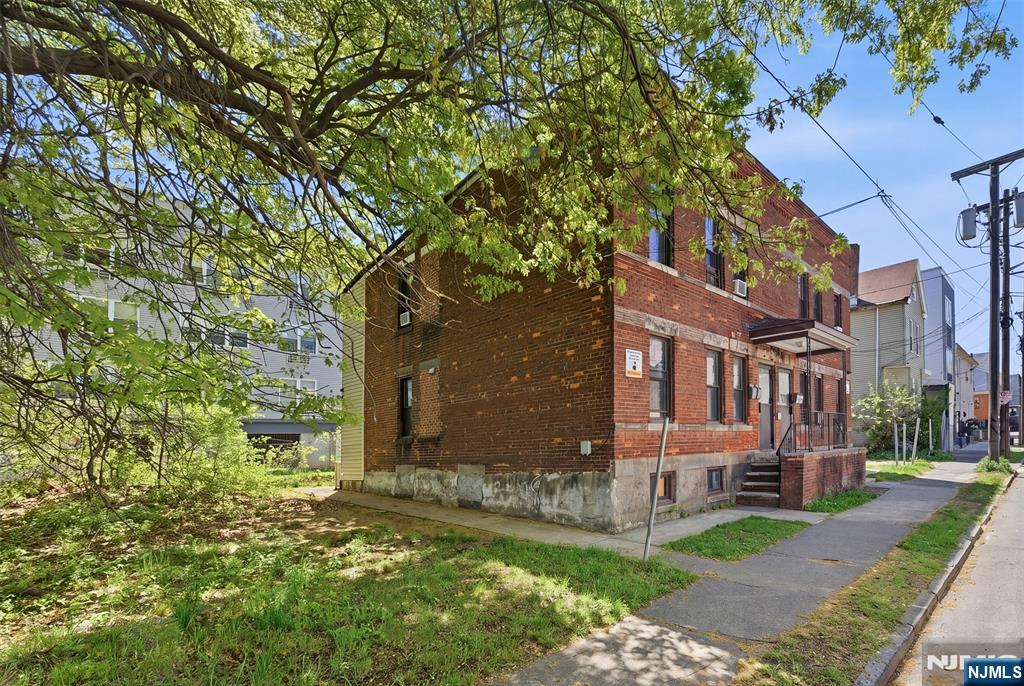 294-300 Governor Street Paterson, NJ 07501 - Photo 3 of 11
