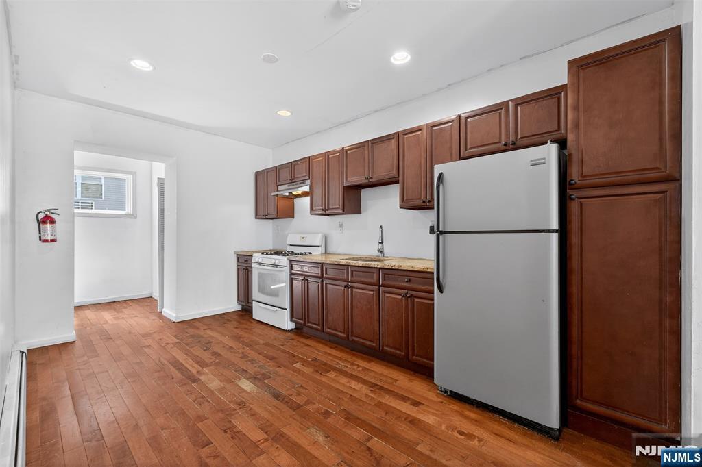 294-300 Governor Street Paterson, NJ 07501 - Photo 6 of 11