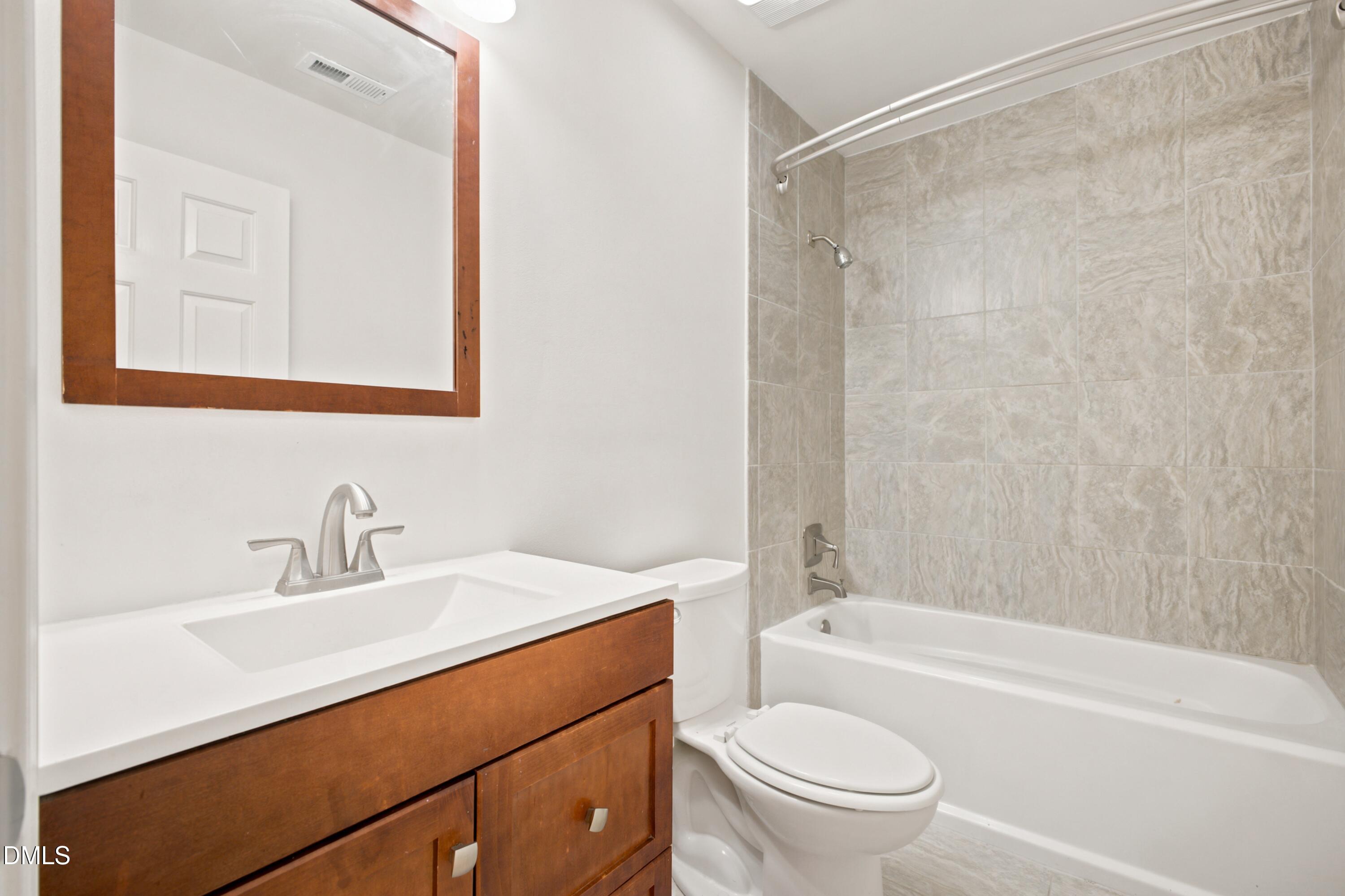 4300 Hickory Ridge Drive Raleigh, NC 27609 - Photo 34 of 45 Shared Full Bath