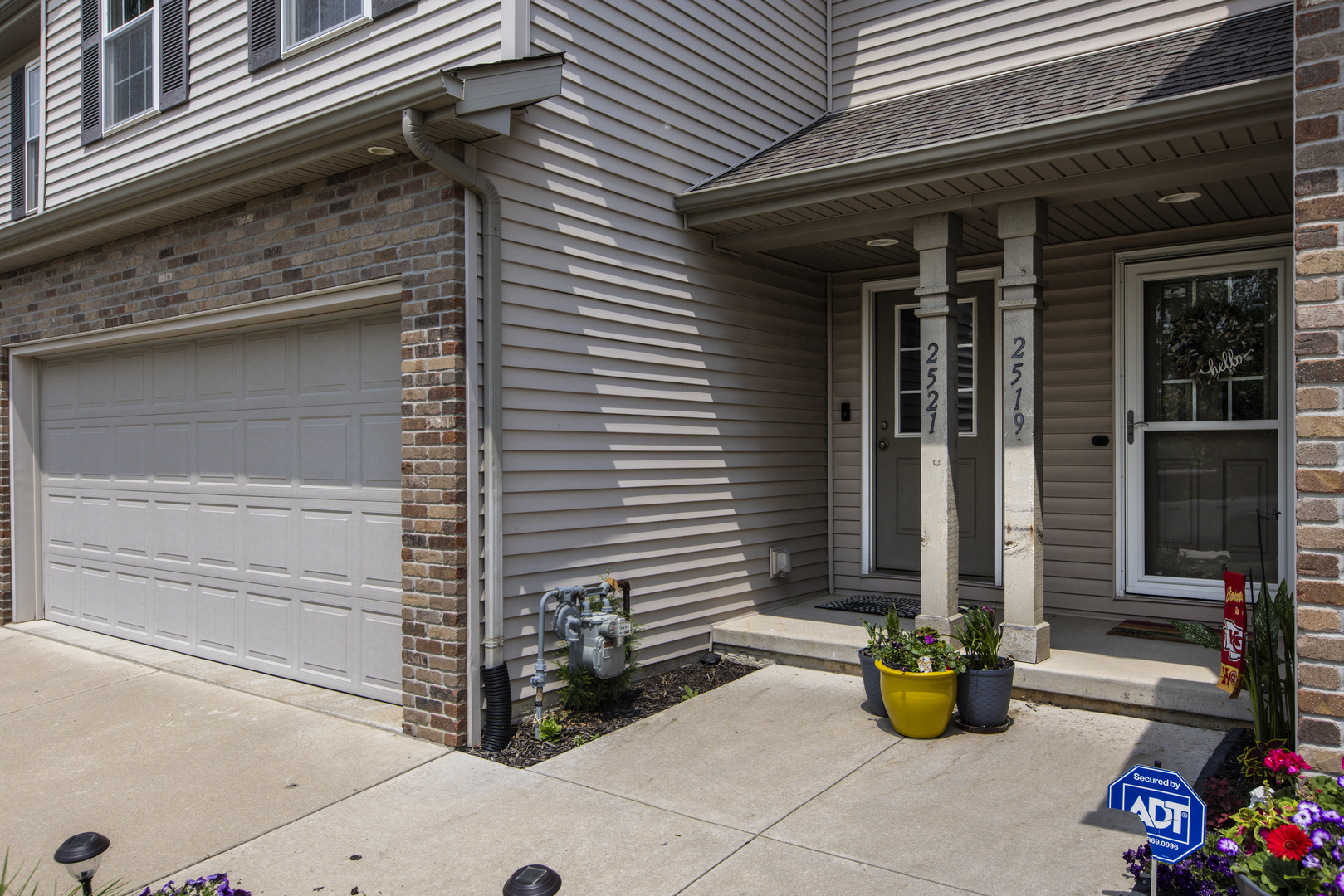 2521 Fox Trot Trail Bloomington, IL 61705 - Photo 2 of 27