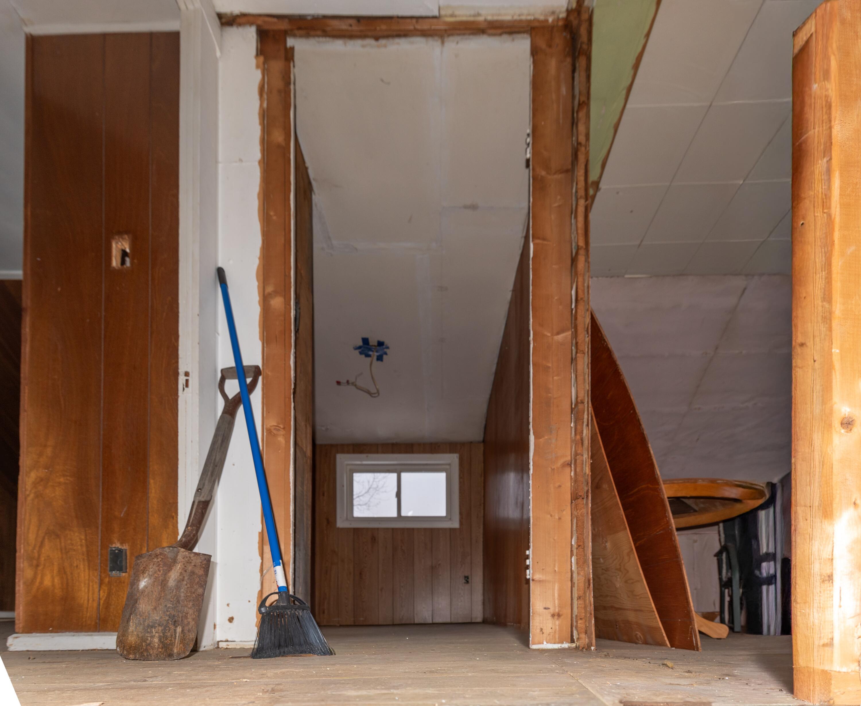461 Main Street Madawaska, ME 04756 - Photo 24 of 30 Upstairs - 3 rooms