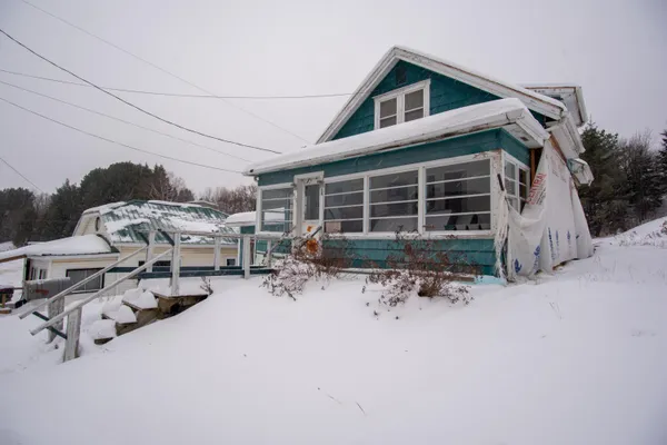 $14,000 | 461 Main Street, Madawaska, ME 04756