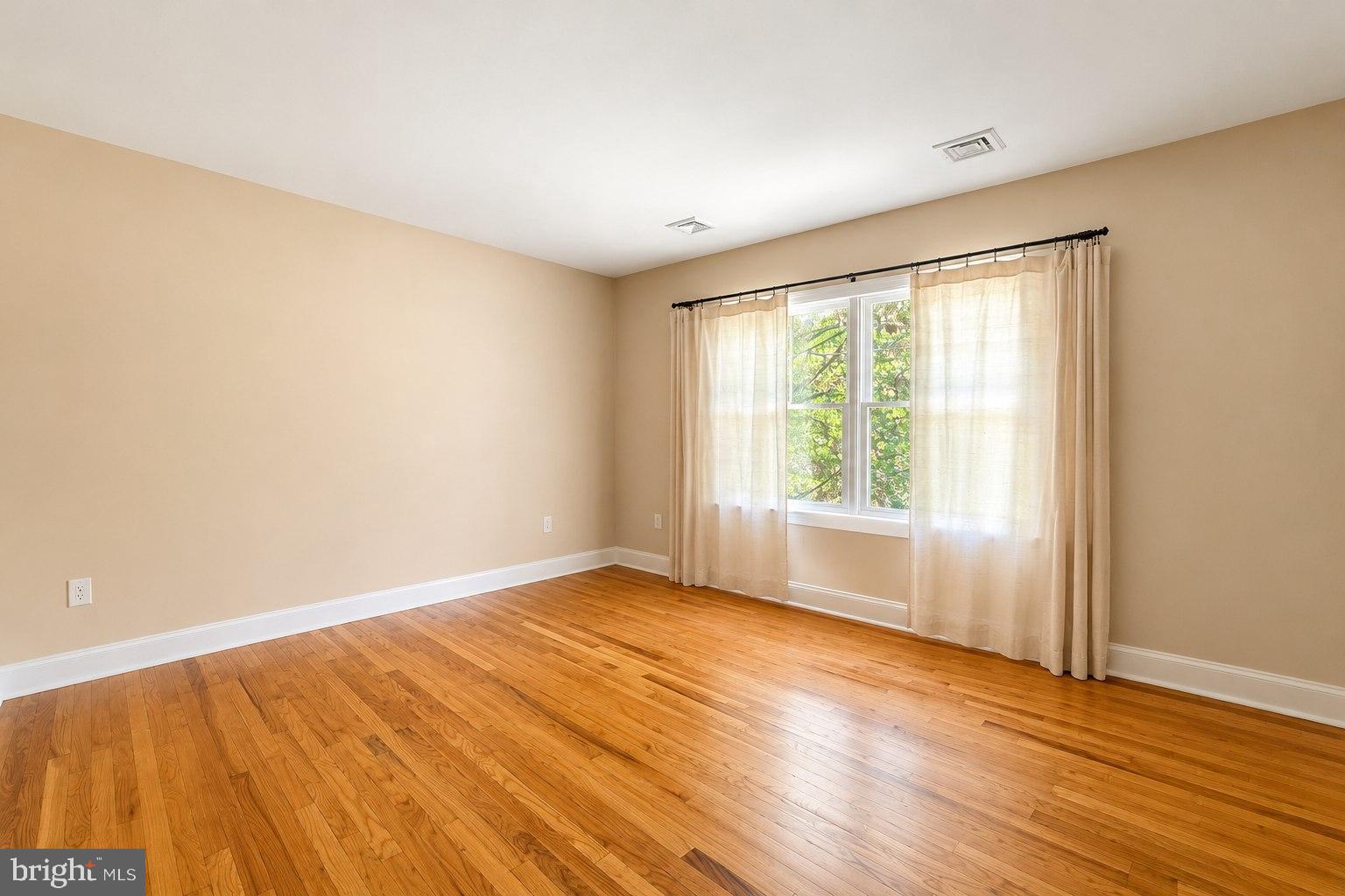 947 Cherry Hill Road Princeton, NJ 08540 - Photo 28 of 38