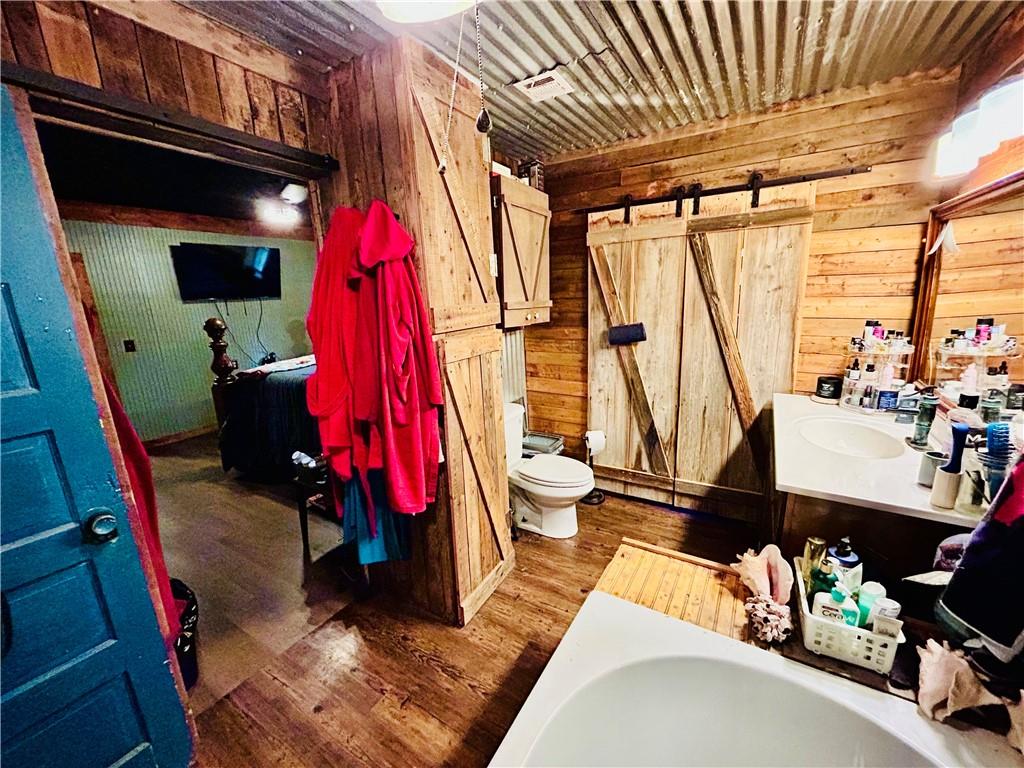 479 Airbase Road Pollock, LA 71467 - Photo 22 of 38