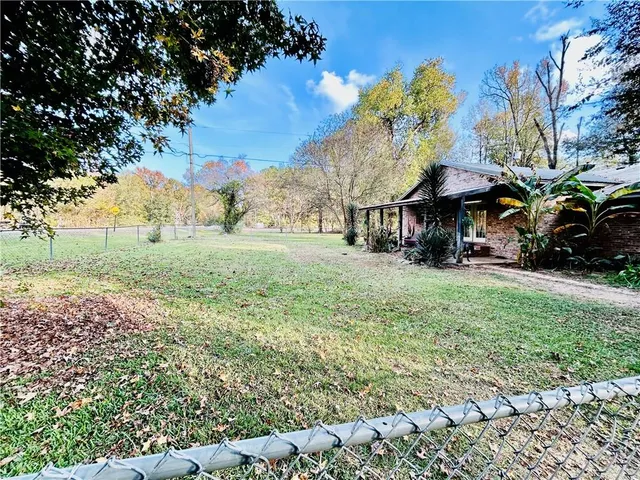 $230,000 | 479 Airbase Road, Pollock, LA 71467