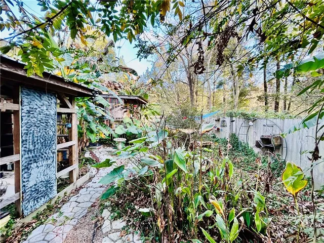 $230,000 | 479 Airbase Road, Pollock, LA 71467