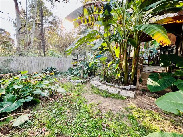 $230,000 | 479 Airbase Road, Pollock, LA 71467