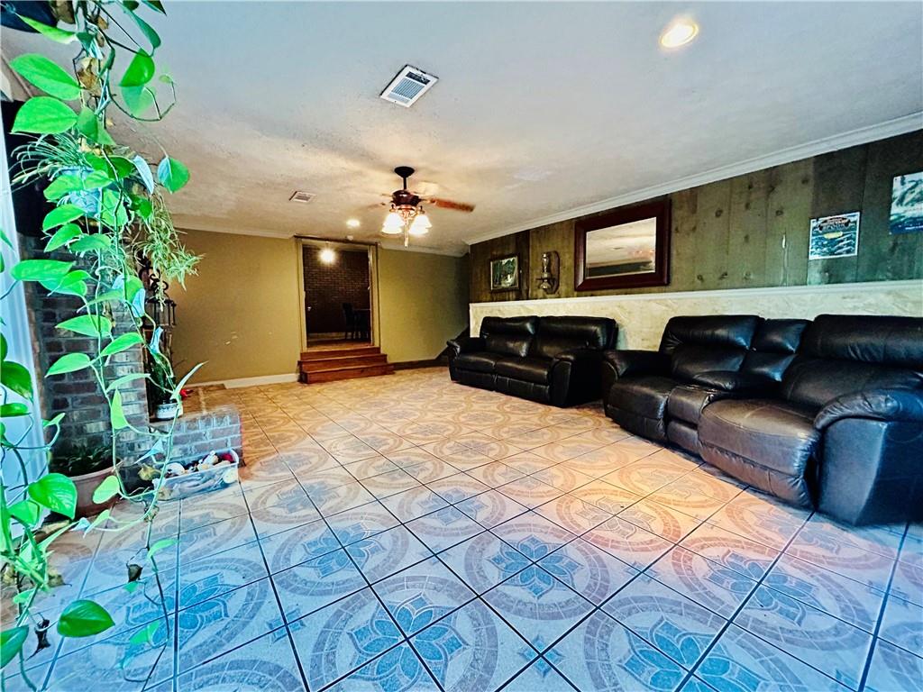 479 Airbase Road Pollock, LA 71467 - Photo 4 of 38