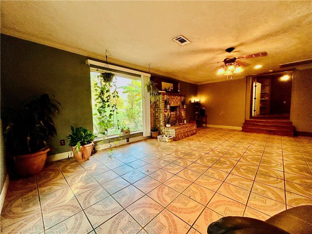 479 Airbase Road Pollock, LA 71467 - Photo 5 of 38