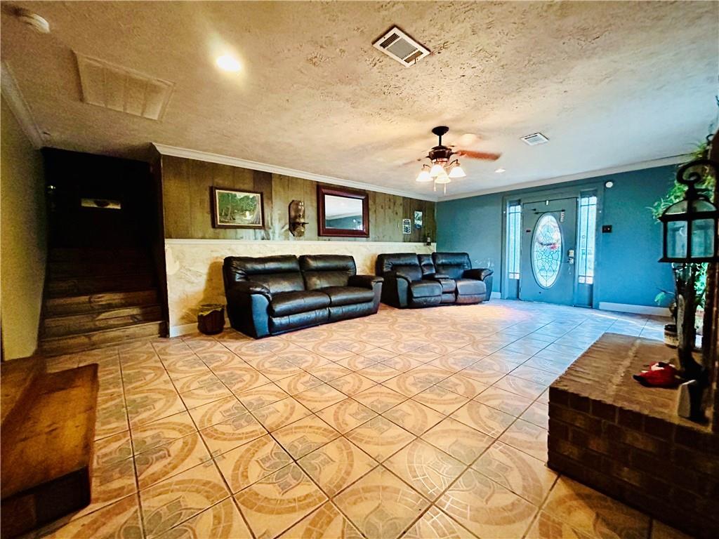 479 Airbase Road Pollock, LA 71467 - Photo 6 of 38