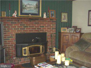144 Stillwells Corner Road Freehold, NJ 07728 - Photo 4 of 5