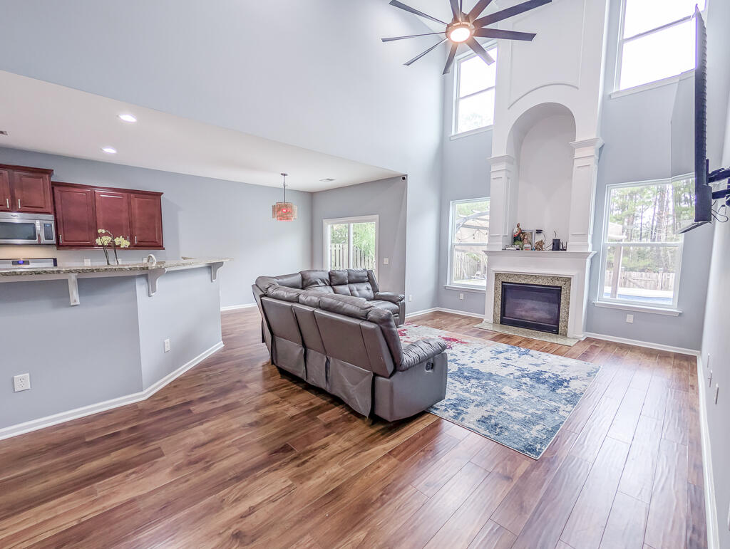 200 Alpine Road Summerville, SC 29485 - Photo 9 of 25 200 Alpine -18