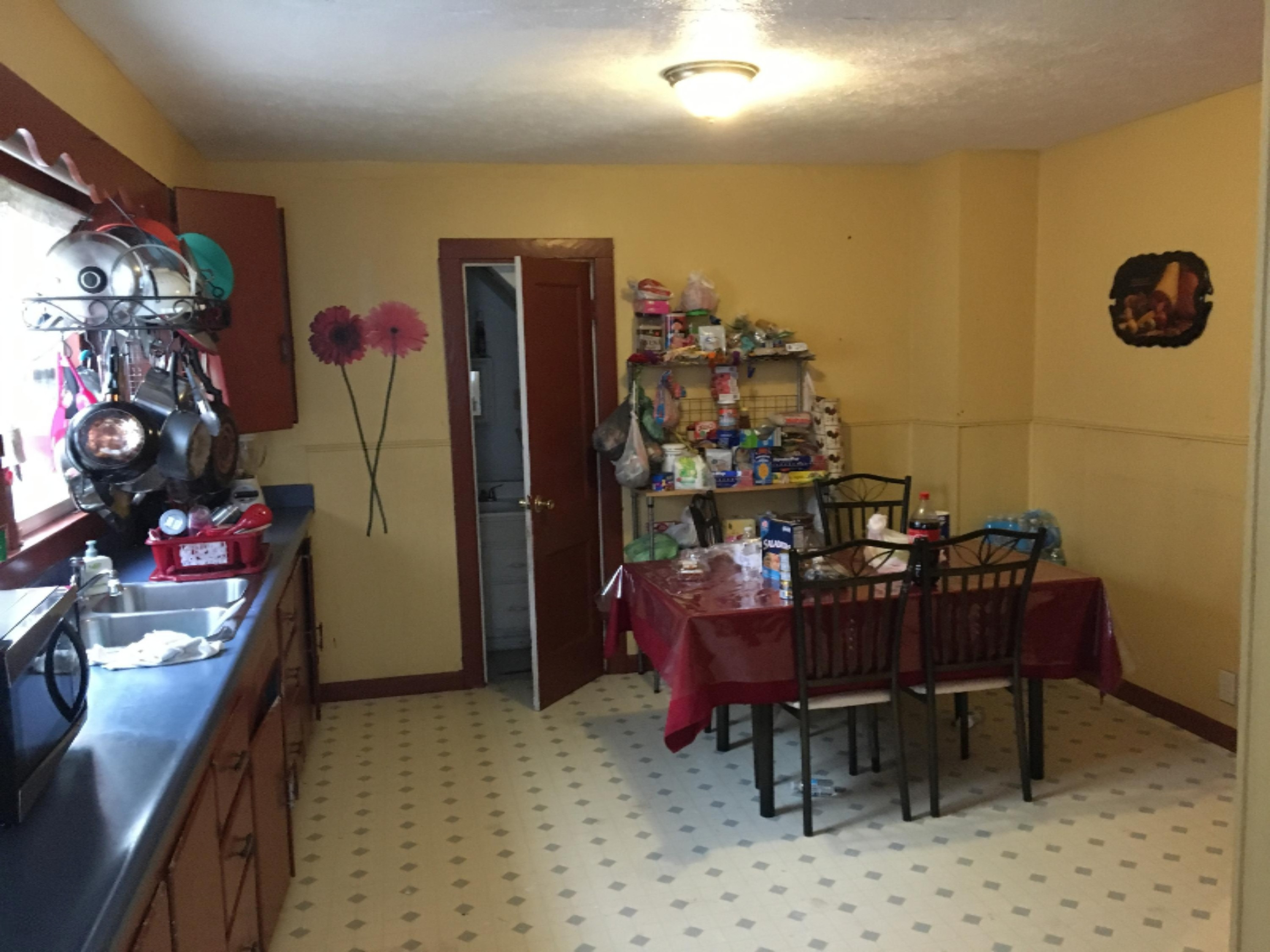 1052 Rathbone Street Southwest Wyoming, MI 49509 - Photo 2 of 17 IMG_1126