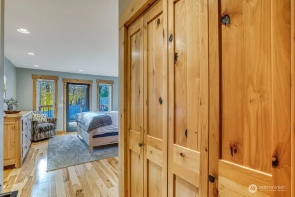 $1,590,000 | 1221 Commercial Street, Leavenworth, WA 98826