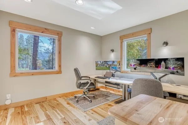 $1,590,000 | 1221 Commercial Street, Leavenworth, WA 98826