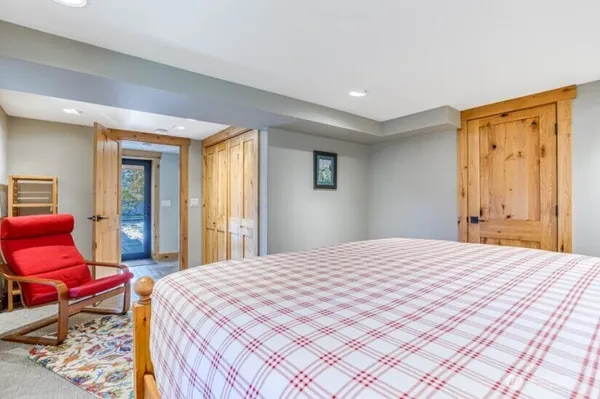 $1,590,000 | 1221 Commercial Street, Leavenworth, WA 98826