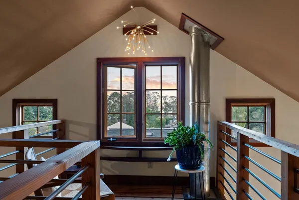 $1,549,000 | 401 Avenue Del Oro, El Granada, CA 94019