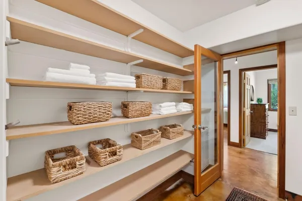 $1,549,000 | 401 Avenue Del Oro, El Granada, CA 94019