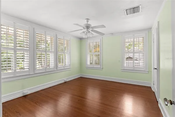 $5,500 | 418 Jasmine Way, Clearwater, FL 33756