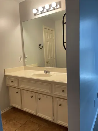 $2,150 | 1706 Redwing Haven Drive, Houston, TX 77009