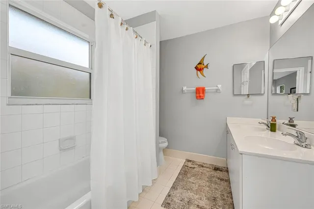 $418,000 | 6765 Huntington Lakes Circle, Unit 201, Naples, FL 34119