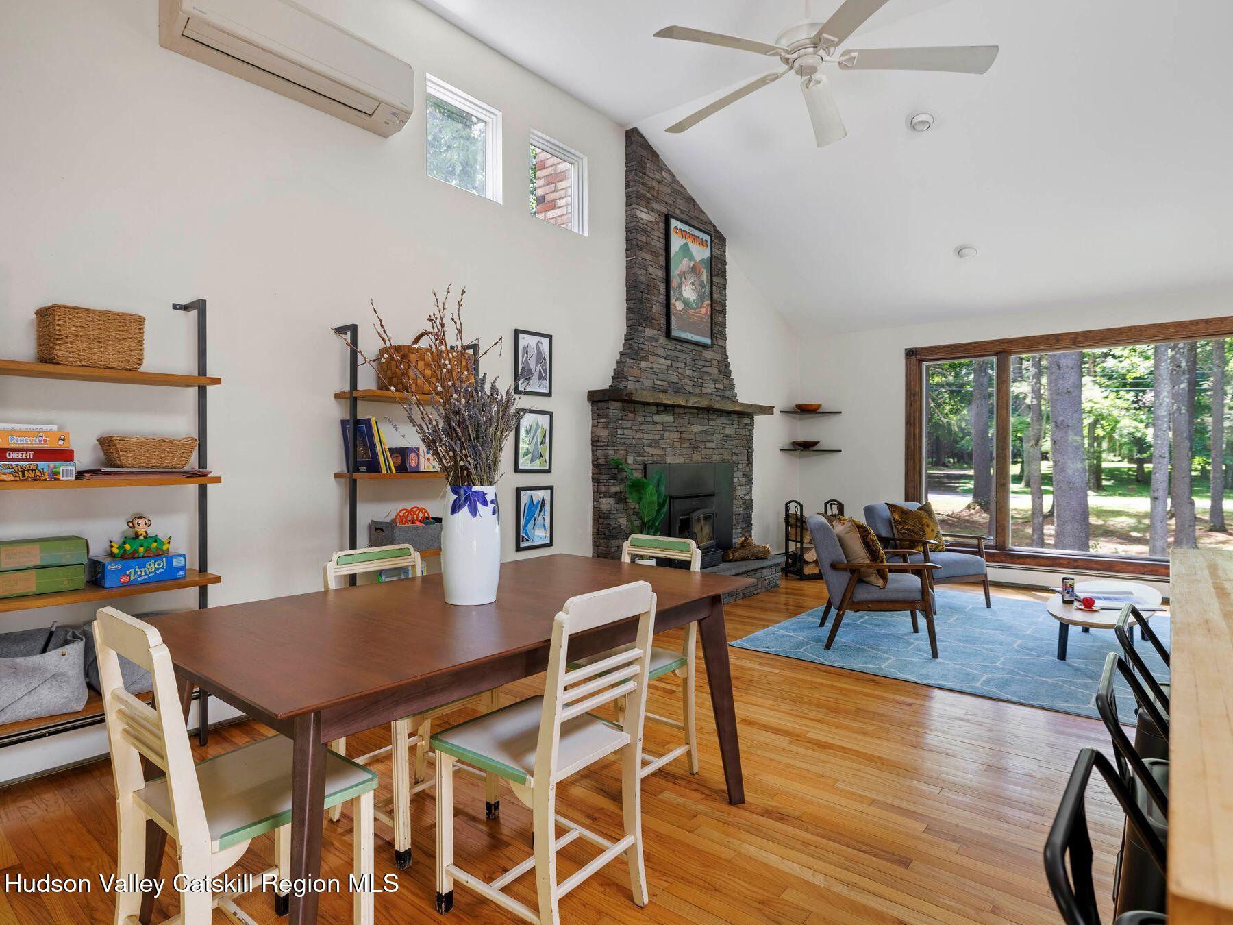 72 Van Dale Road Woodstock, NY 12498 - Photo 12 of 37 photo_online_062