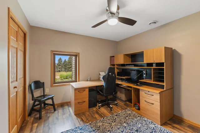 $999,995 | 12470 West 270th Street, Belle Plaine, MN 56011