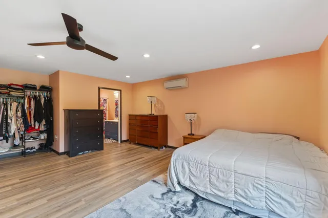 $999,995 | 12470 West 270th Street, Belle Plaine, MN 56011