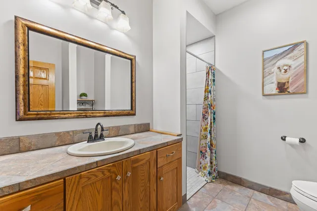 $999,995 | 12470 West 270th Street, Belle Plaine, MN 56011