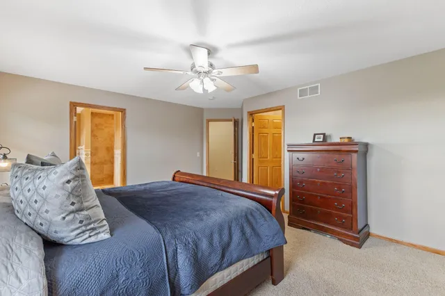 $999,995 | 12470 West 270th Street, Belle Plaine, MN 56011