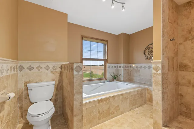 $999,995 | 12470 West 270th Street, Belle Plaine, MN 56011