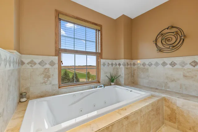 $999,995 | 12470 West 270th Street, Belle Plaine, MN 56011