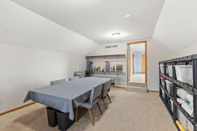 $999,995 | 12470 West 270th Street, Belle Plaine, MN 56011