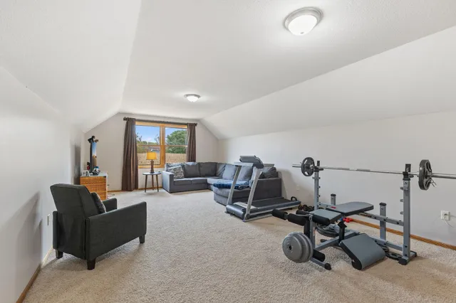 $999,995 | 12470 West 270th Street, Belle Plaine, MN 56011